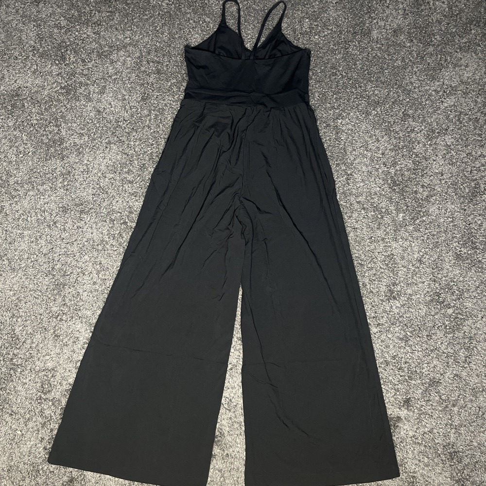 Halara Breezeful M Regular Black Jumpsuit Wide Leg Flowy - Picture 10 of 13